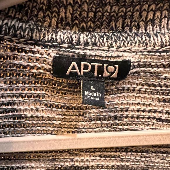 Apt 9 Knit Black & White Button Up Sweater Women’s Size Large #E16 - Picture 6 of 12